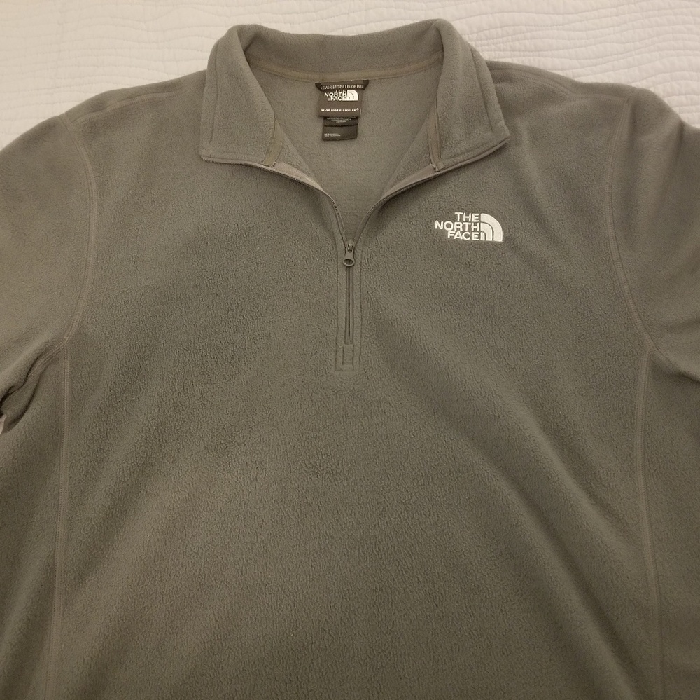 The North Face Pullover